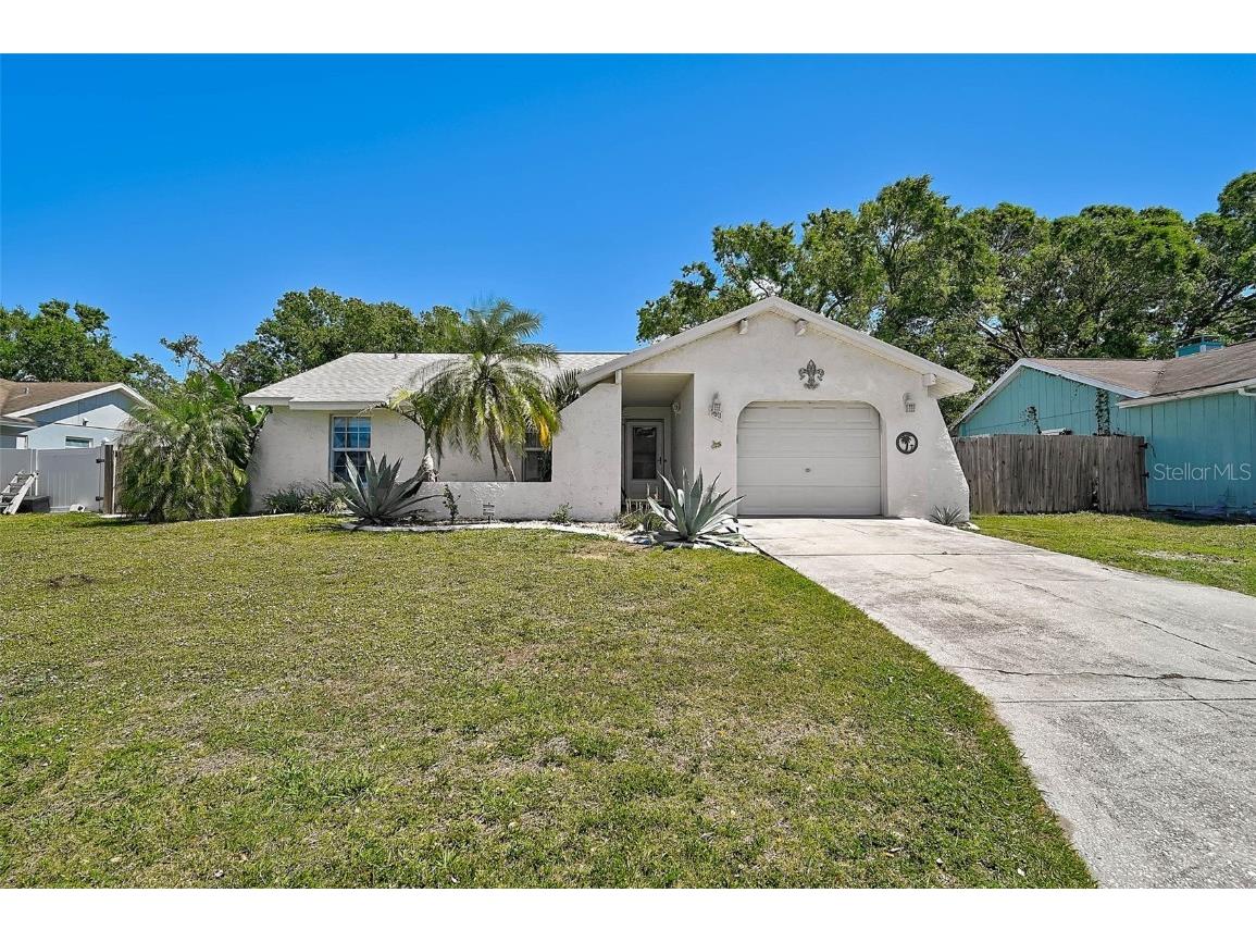 5611 22nd Street E Bradenton FL 34203 A4645234 image1