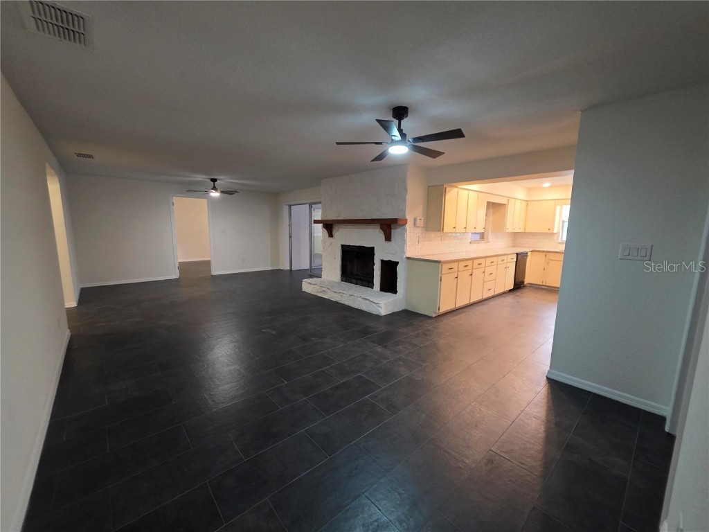 5611 6th Street Zephyrhills FL 33542 TB8458279 image11