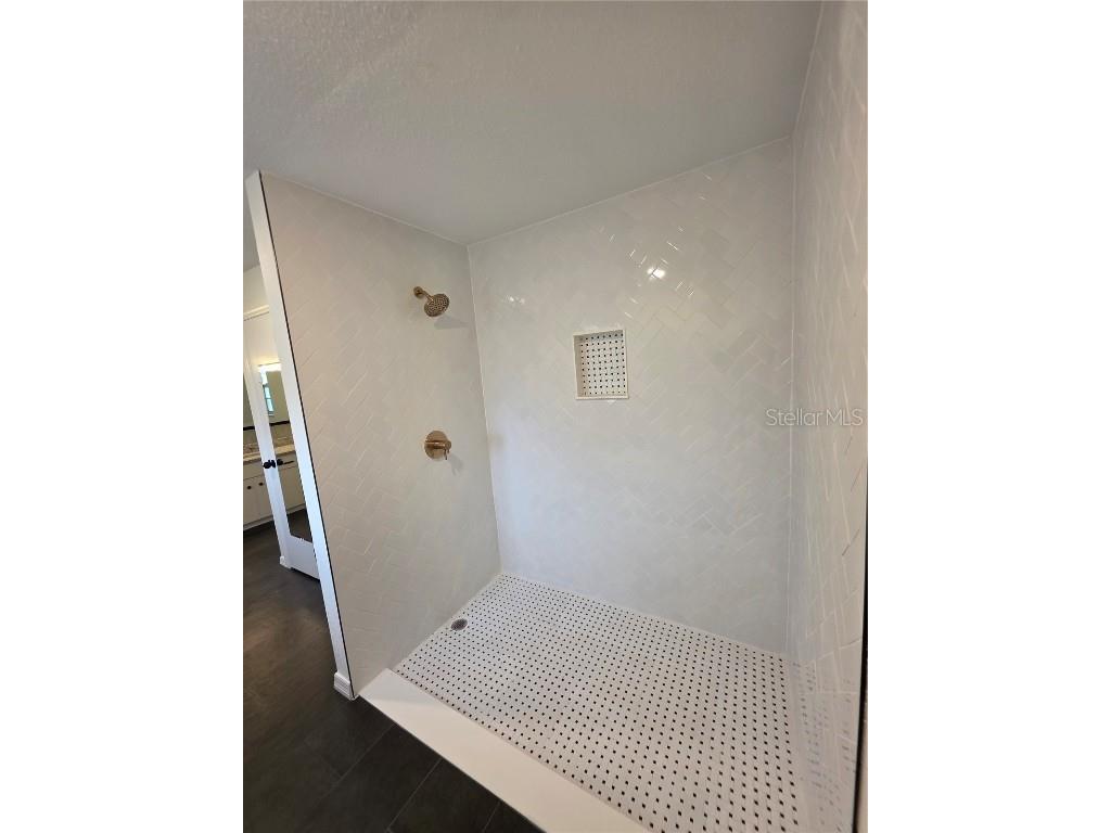 5611 6th Street Zephyrhills FL 33542 TB8458279 image27