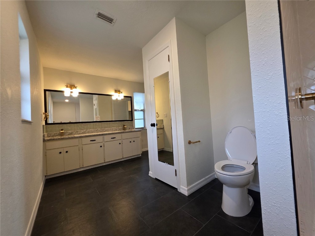 5611 6th Street Zephyrhills FL 33542 TB8458279 image4