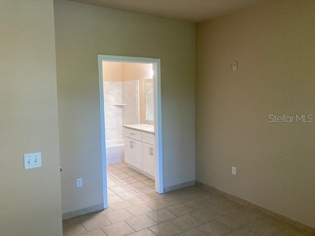 5611 Bidwell Parkway #103 Sarasota FL 34233 A4684693 image11
