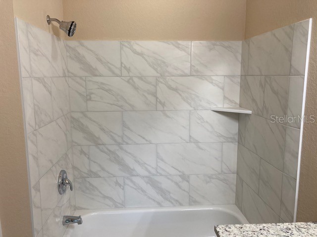 5611 Bidwell Parkway #103 Sarasota FL 34233 A4684693 image14