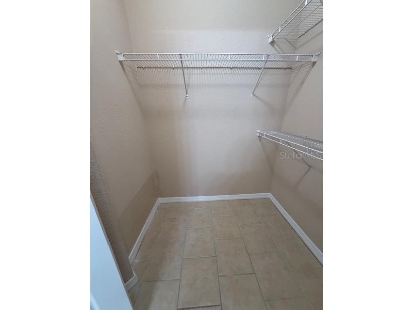 5611 Bidwell Parkway #103 Sarasota FL 34233 A4684693 image16