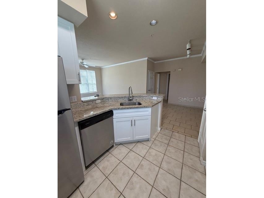 5611 Bidwell Parkway #103 Sarasota FL 34233 A4684693 image2