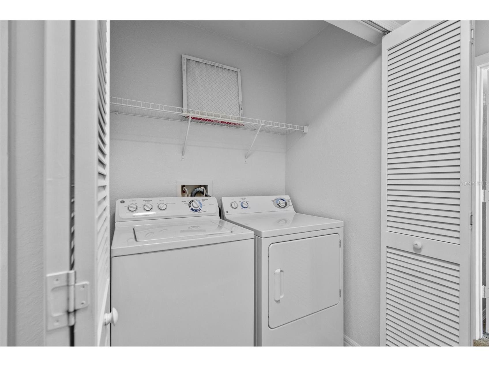 5611 Bidwell Parkway #204 Sarasota FL 34233 A4698652 image15