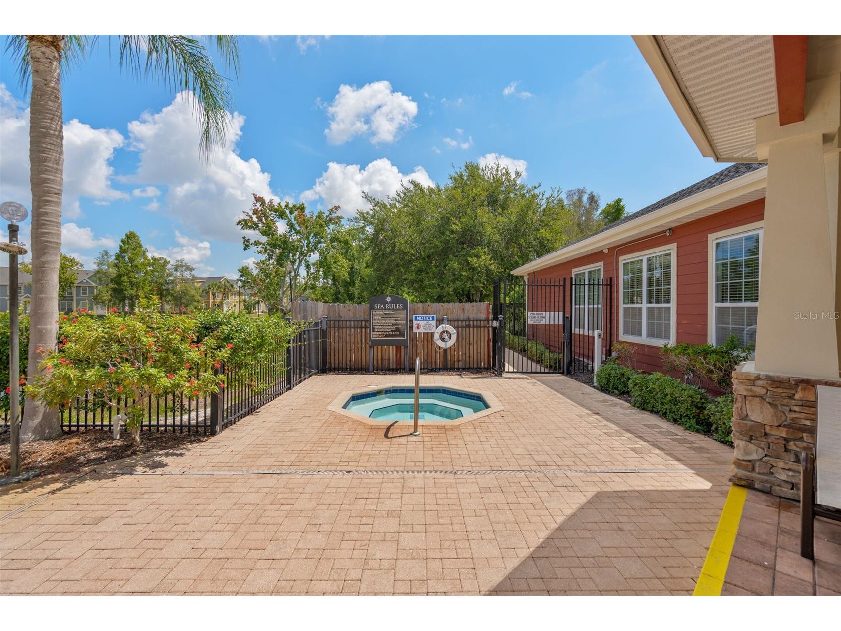 5611 Bidwell Parkway #204 Sarasota FL 34233 A4698652 image38