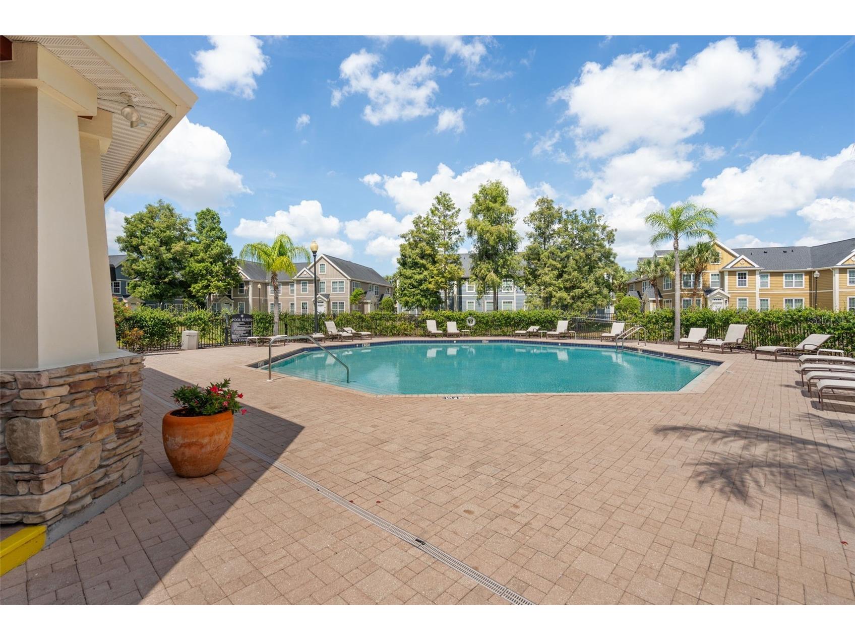 5611 Bidwell Parkway #204 Sarasota FL 34233 A4698652 image39