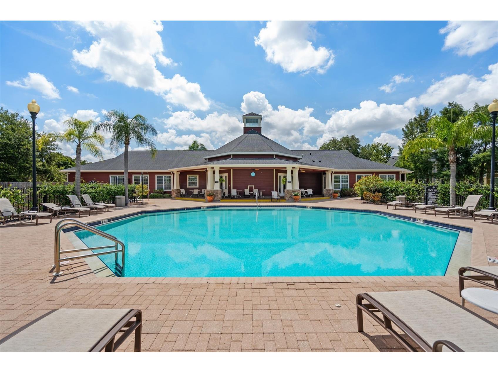 5611 Bidwell Parkway #204 Sarasota FL 34233 A4698652 image40