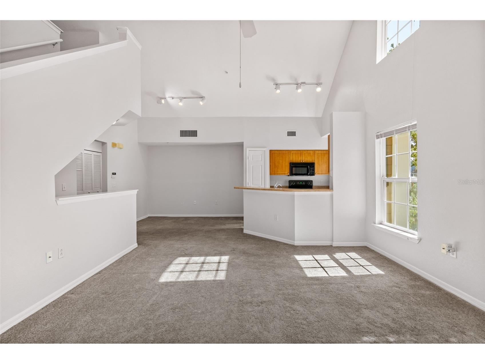 5611 Bidwell Parkway #204 Sarasota FL 34233 A4698652 image6