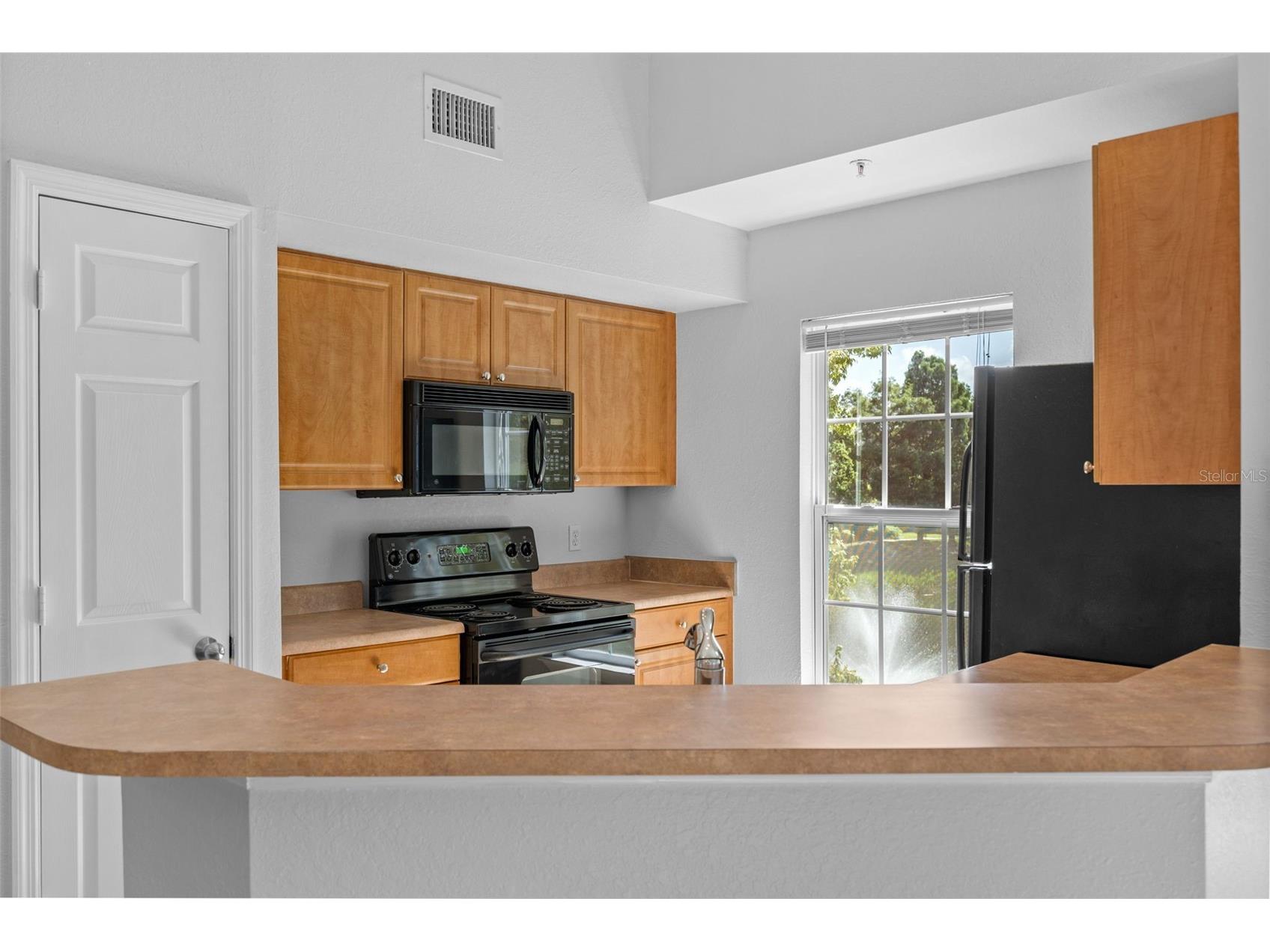 5611 Bidwell Parkway #204 Sarasota FL 34233 A4698652 image7