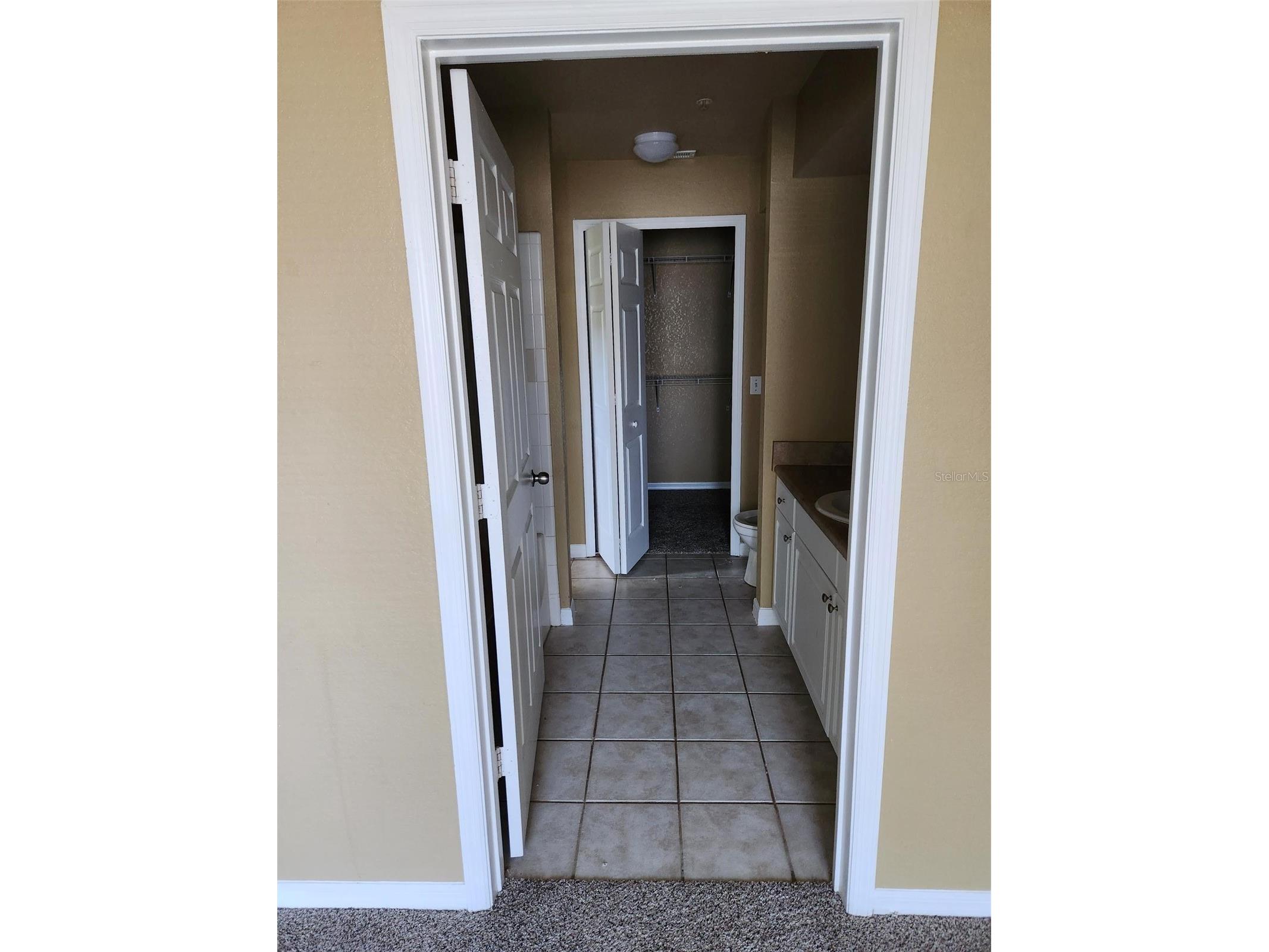 5611 Bidwell Parkway # 205 Sarasota FL 34233 A4690327 image5