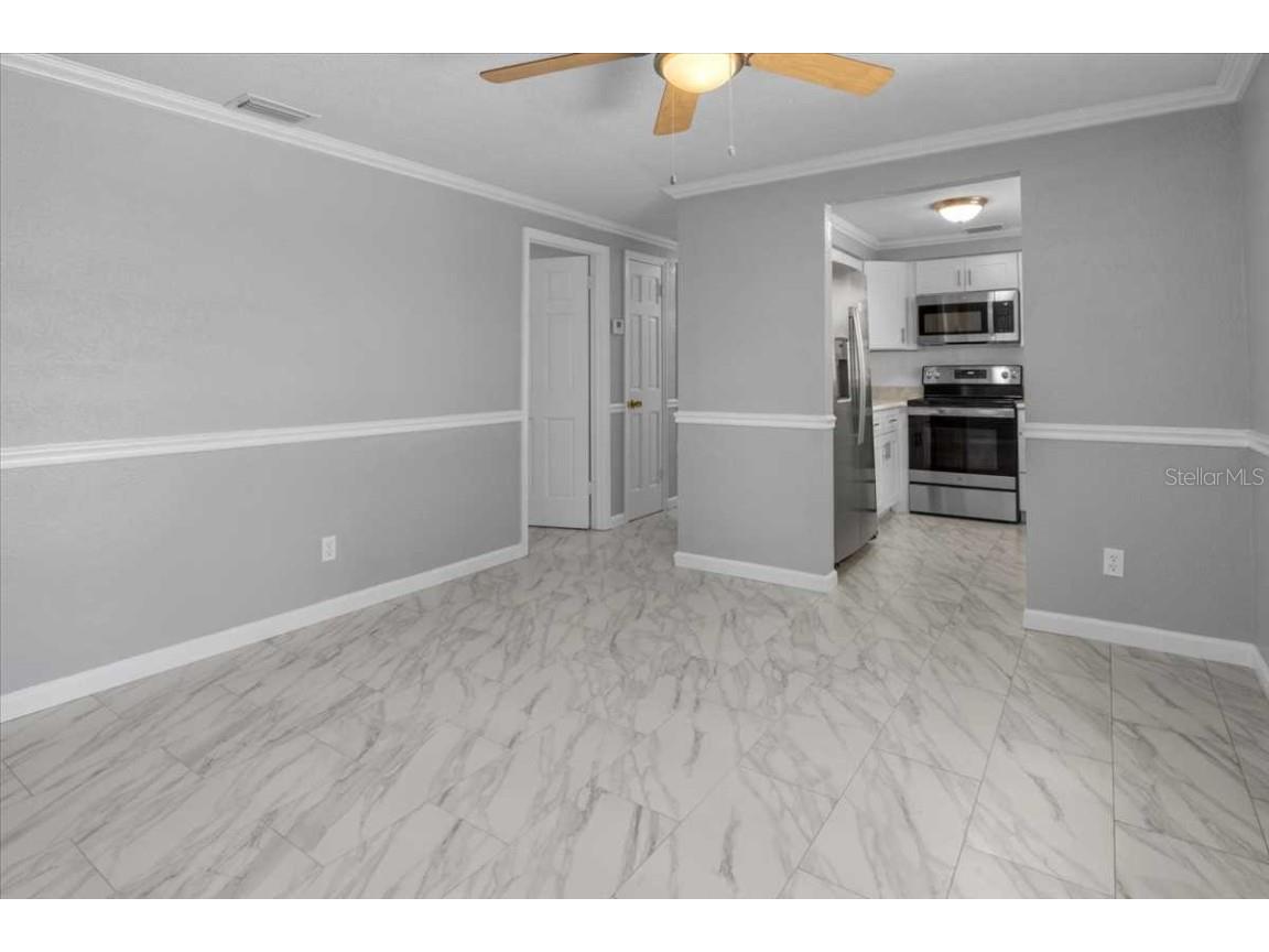 5611 Burlington Avenue N Saint Petersburg FL 33710 TB8395293 image15