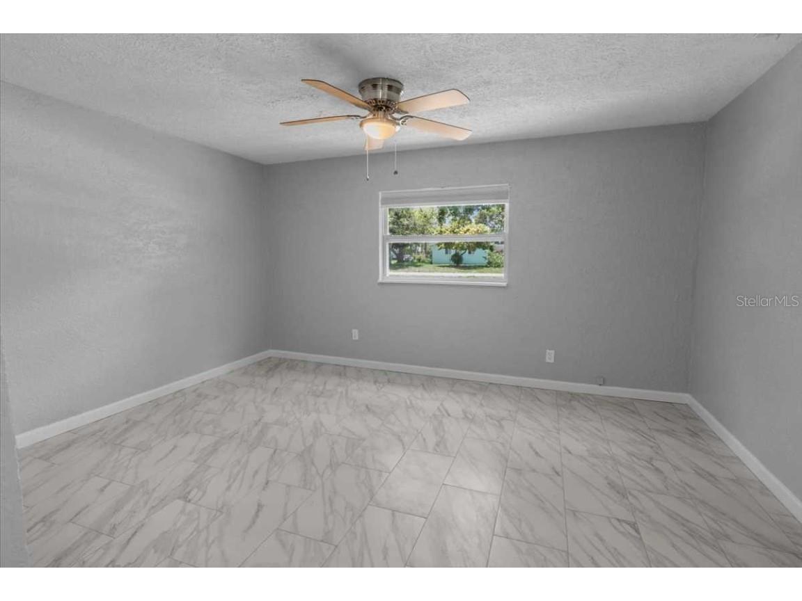 5611 Burlington Avenue N Saint Petersburg FL 33710 TB8395293 image26