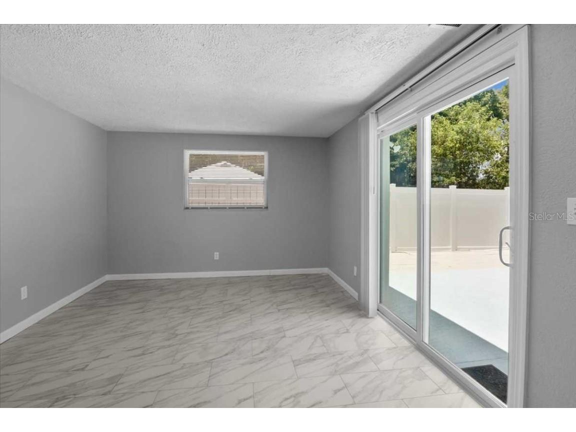 5611 Burlington Avenue N Saint Petersburg FL 33710 TB8395293 image35