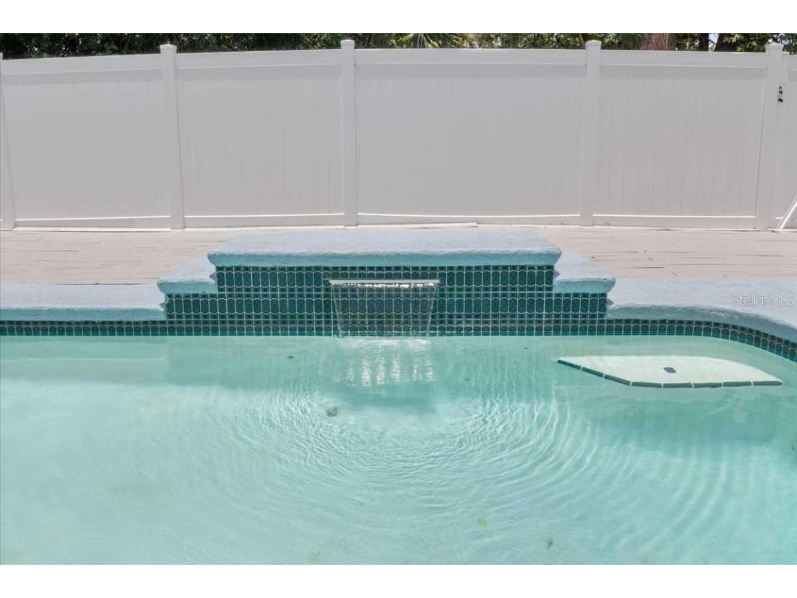 5611 Burlington Avenue N Saint Petersburg FL 33710 TB8395293 image38