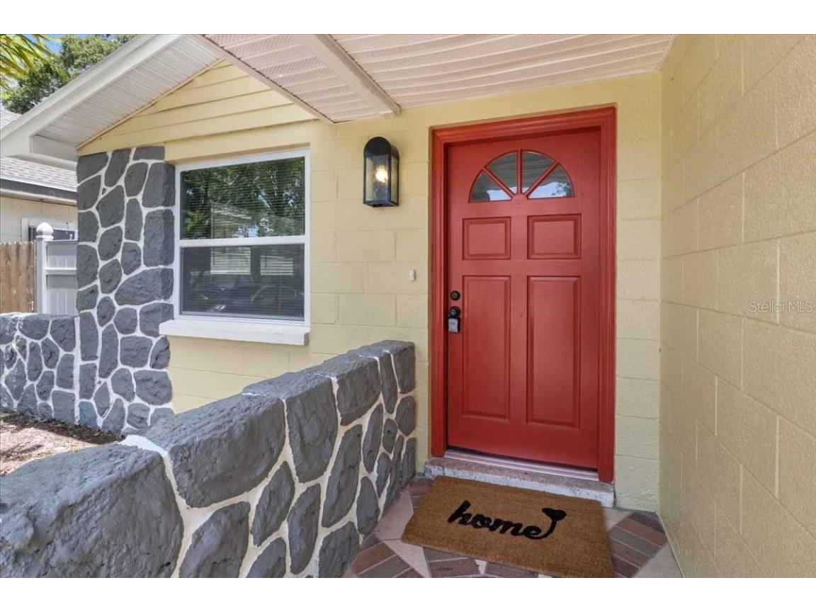 5611 Burlington Avenue N Saint Petersburg FL 33710 TB8395293 image5