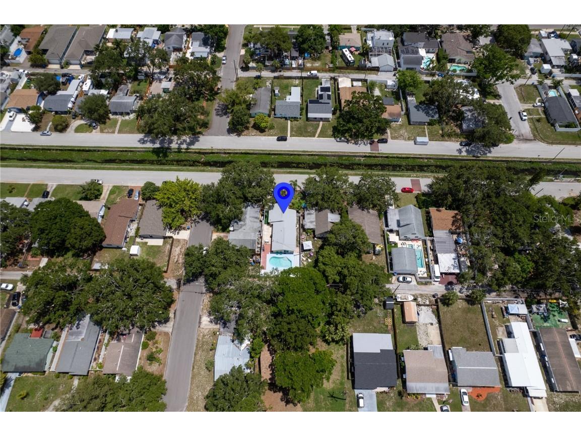 5611 Burlington Avenue N Saint Petersburg FL 33710 TB8395293 image52