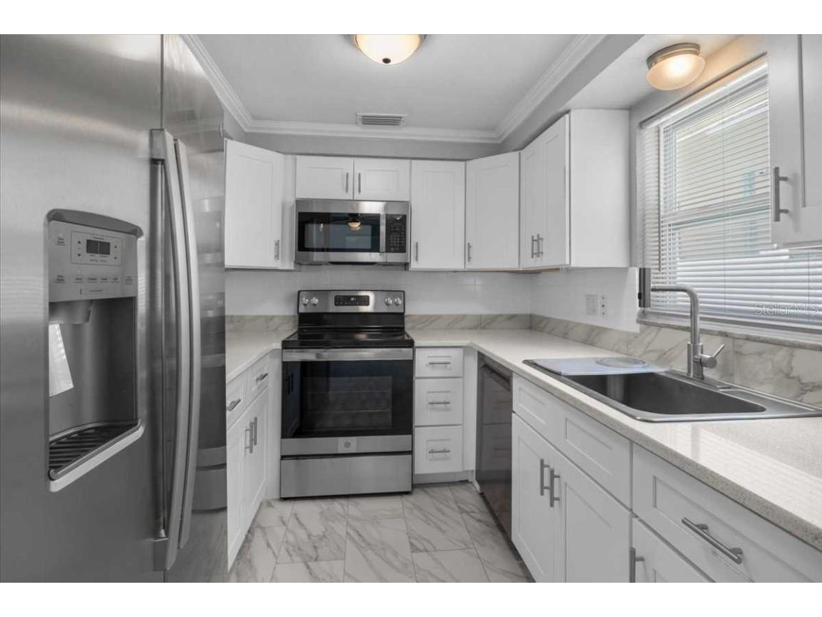 5611 Burlington Avenue N Saint Petersburg FL 33710 TB8450951 image10