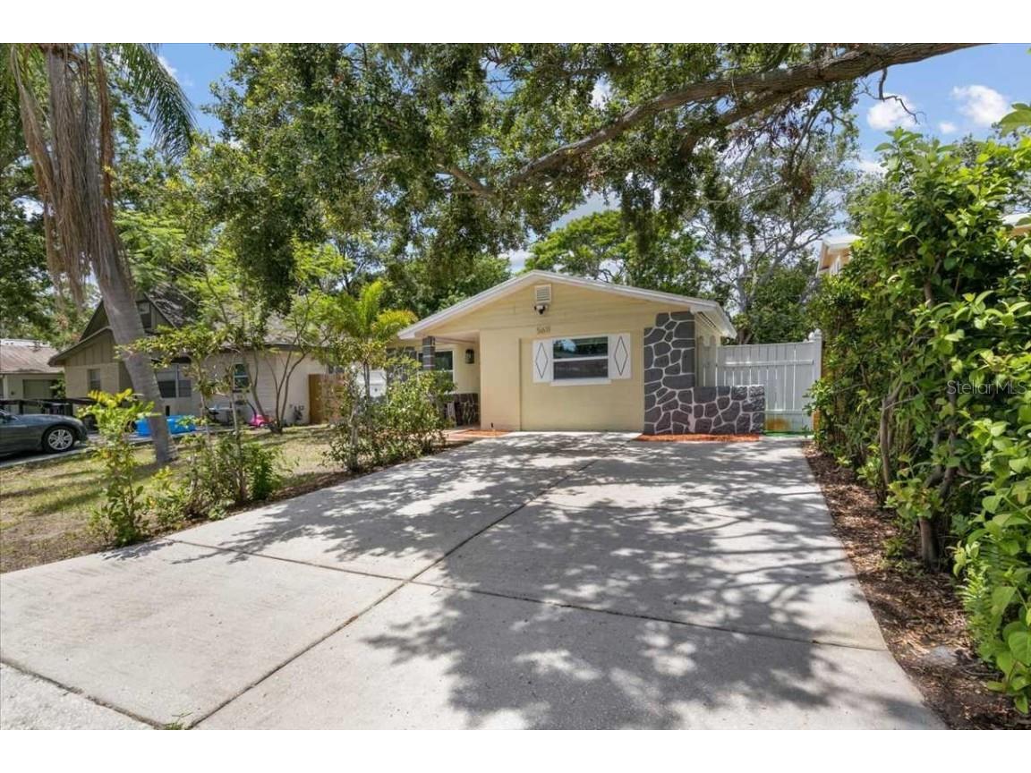 5611 Burlington Avenue N Saint Petersburg FL 33710 TB8450951 image3