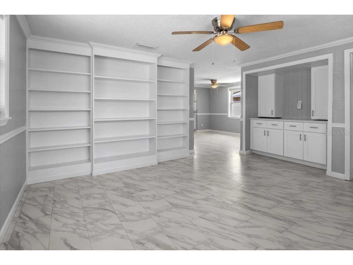 5611 Burlington Avenue N Saint Petersburg FL 33710 TB8450951 image8