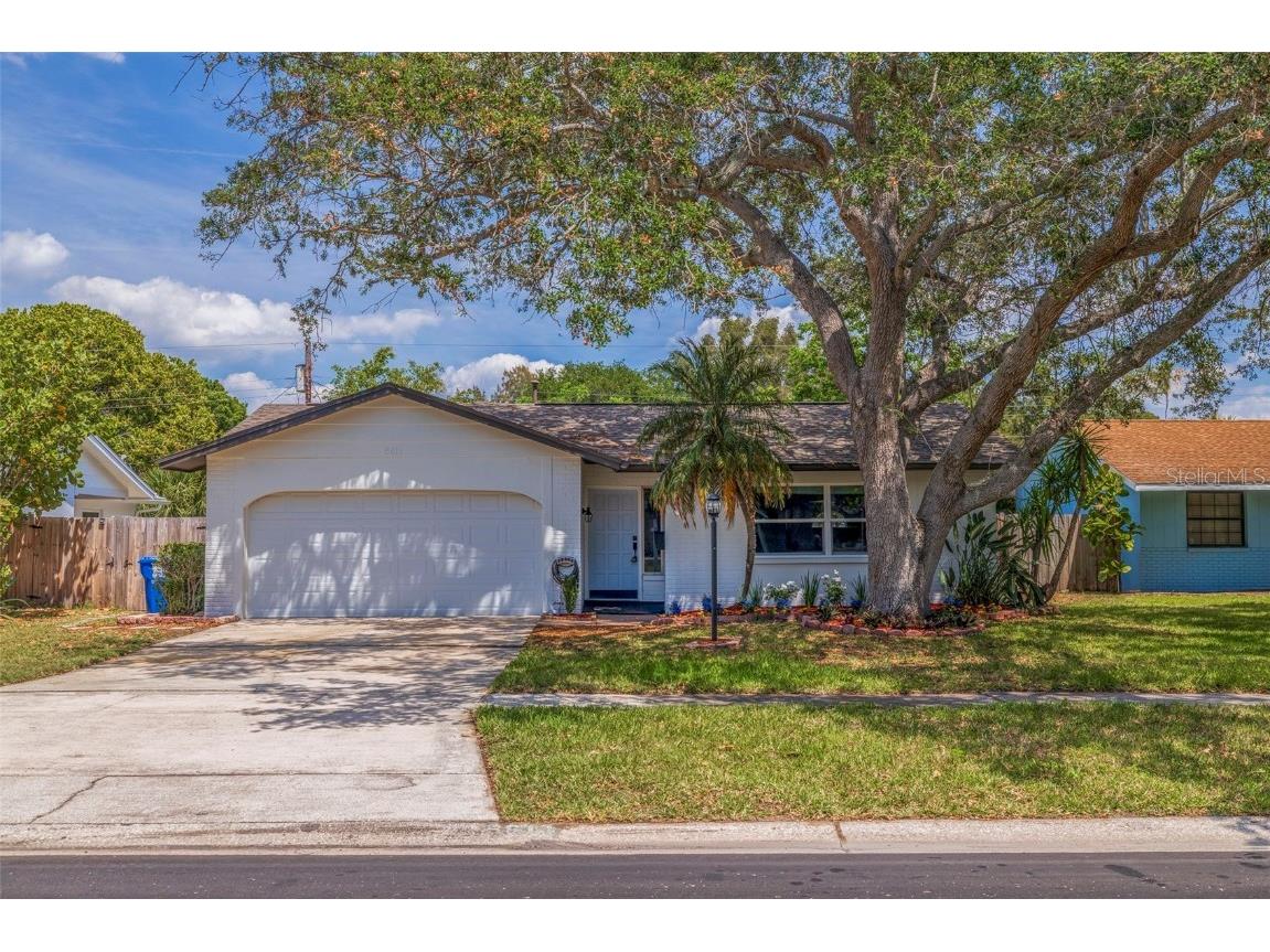 5611 Denver Street NE Saint Petersburg FL 33703 U8234193 image1