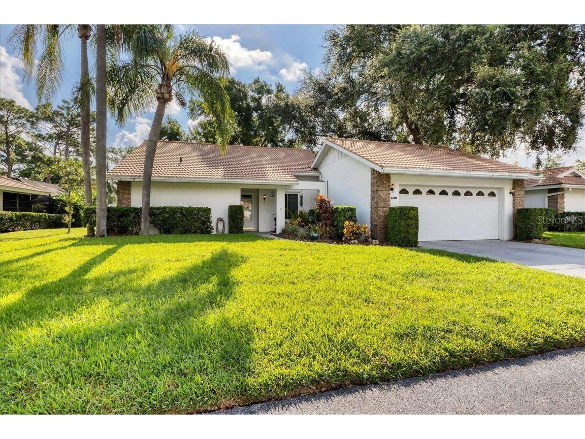 5611 Garden Lakes Majestic Bradenton FL 34203 A4620238 image1