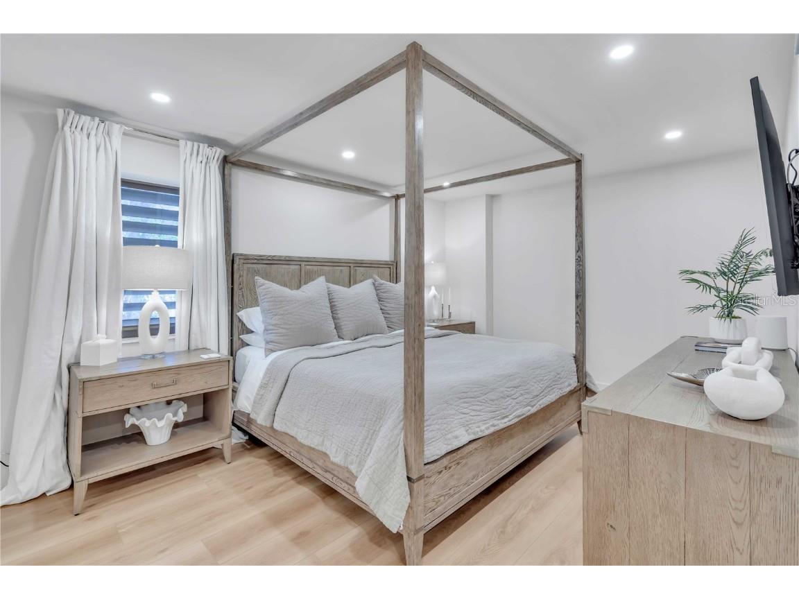 5611 Gulf Of Mexico Drive #1 Longboat Key FL 34228 A4609144 image12