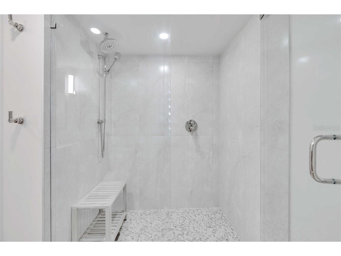 5611 Gulf Of Mexico Drive #1 Longboat Key FL 34228 A4609144 image8