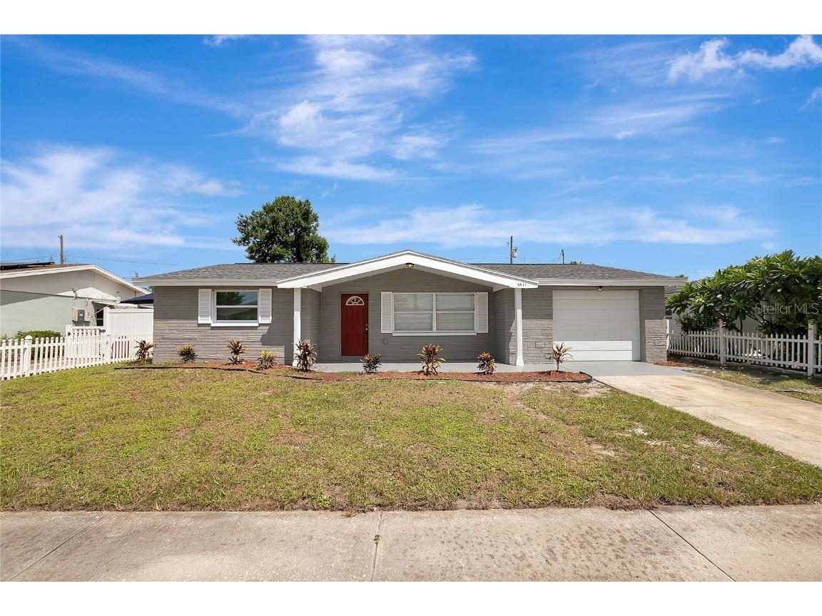 5611 Mosaic Drive Holiday FL 34690 TB8427562 image1