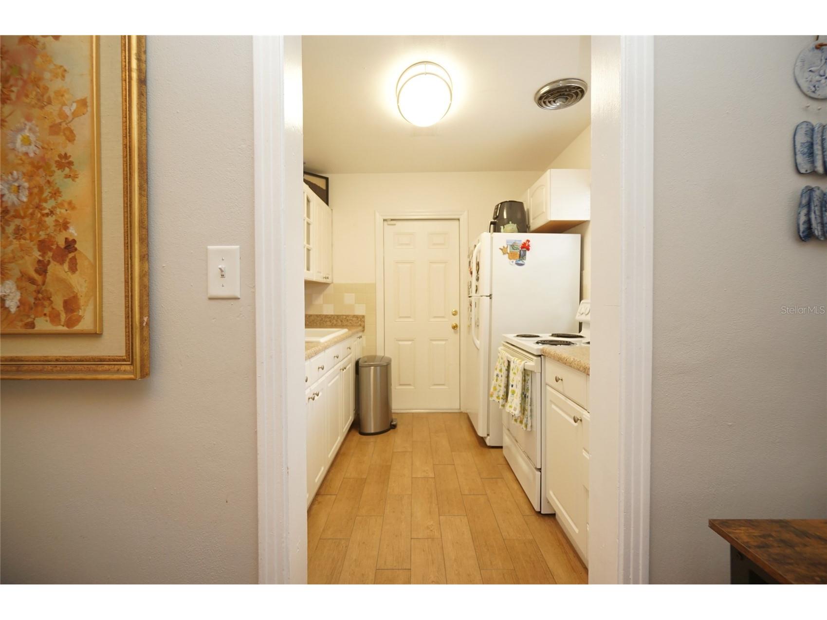 5611 N Mckay Avenue Tampa FL 33603 TB8490928 image9