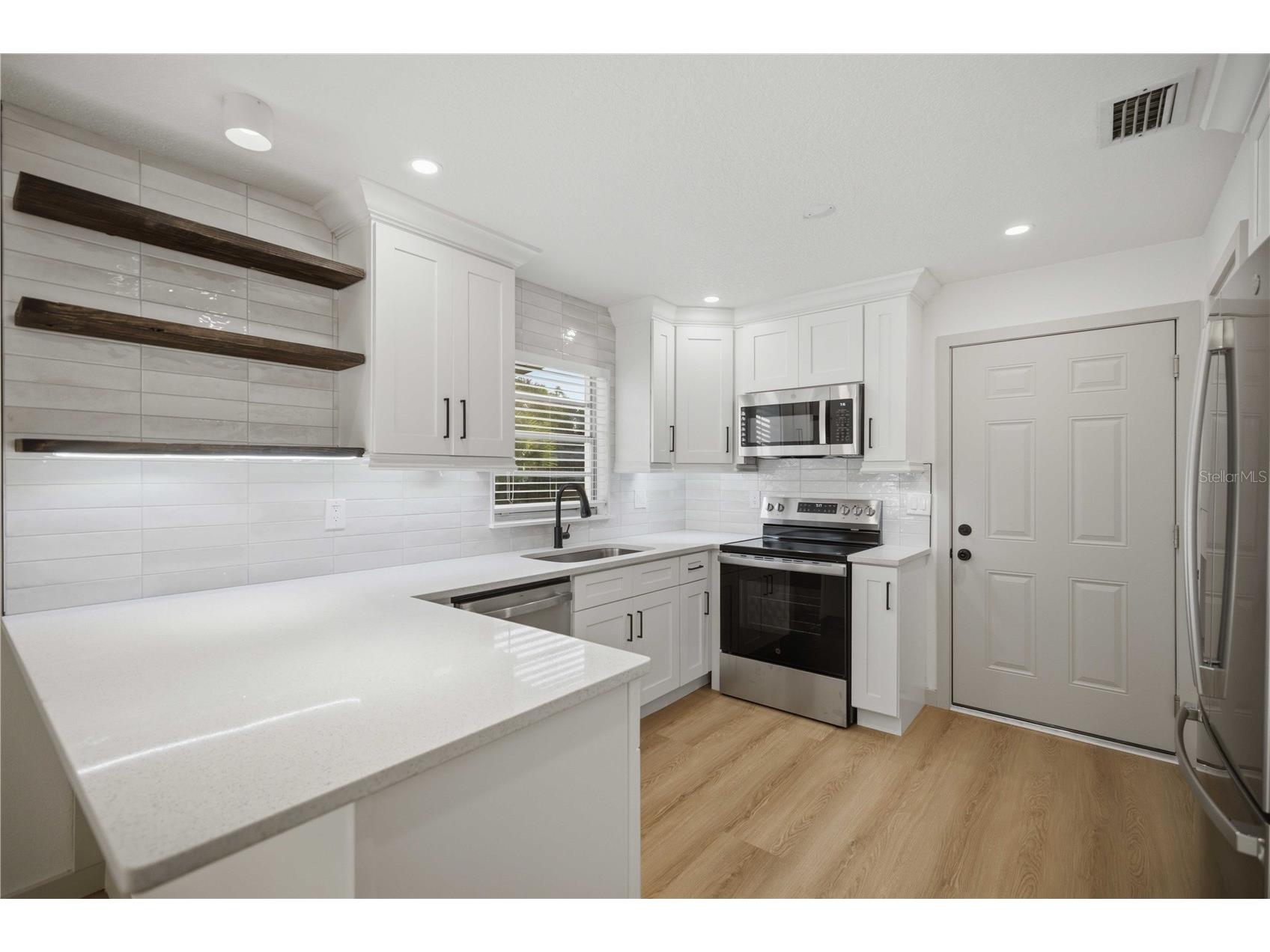 5611 NE 5th Place Ocala FL 34470 OM726060 image12