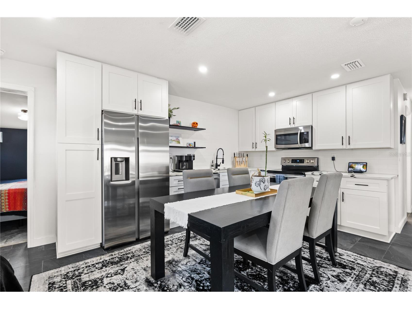 5611 S Sheridan Road Tampa FL 33611 TB8495992 image6