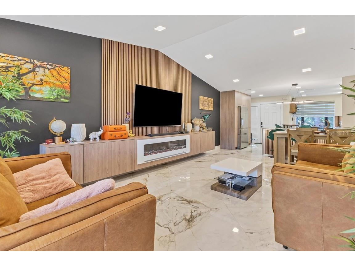 5611 Summer Side Lane #46B Sarasota FL 34231 A4628828 image12