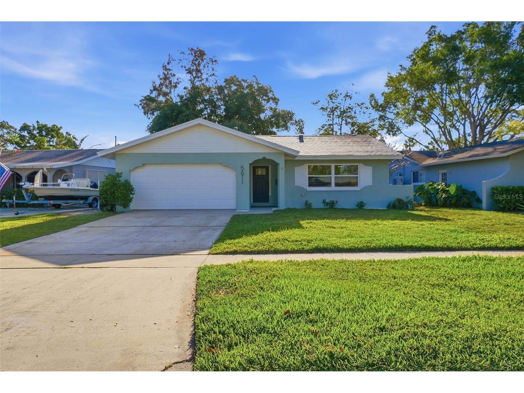 5611 Venetian Boulevard NE Saint Petersburg FL 33703 TB8499342 image1