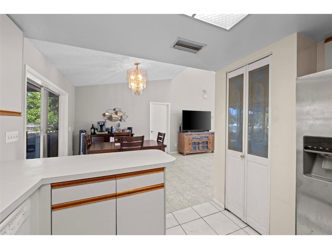 5612 22nd Street E Bradenton FL 34203 A4673701 image7