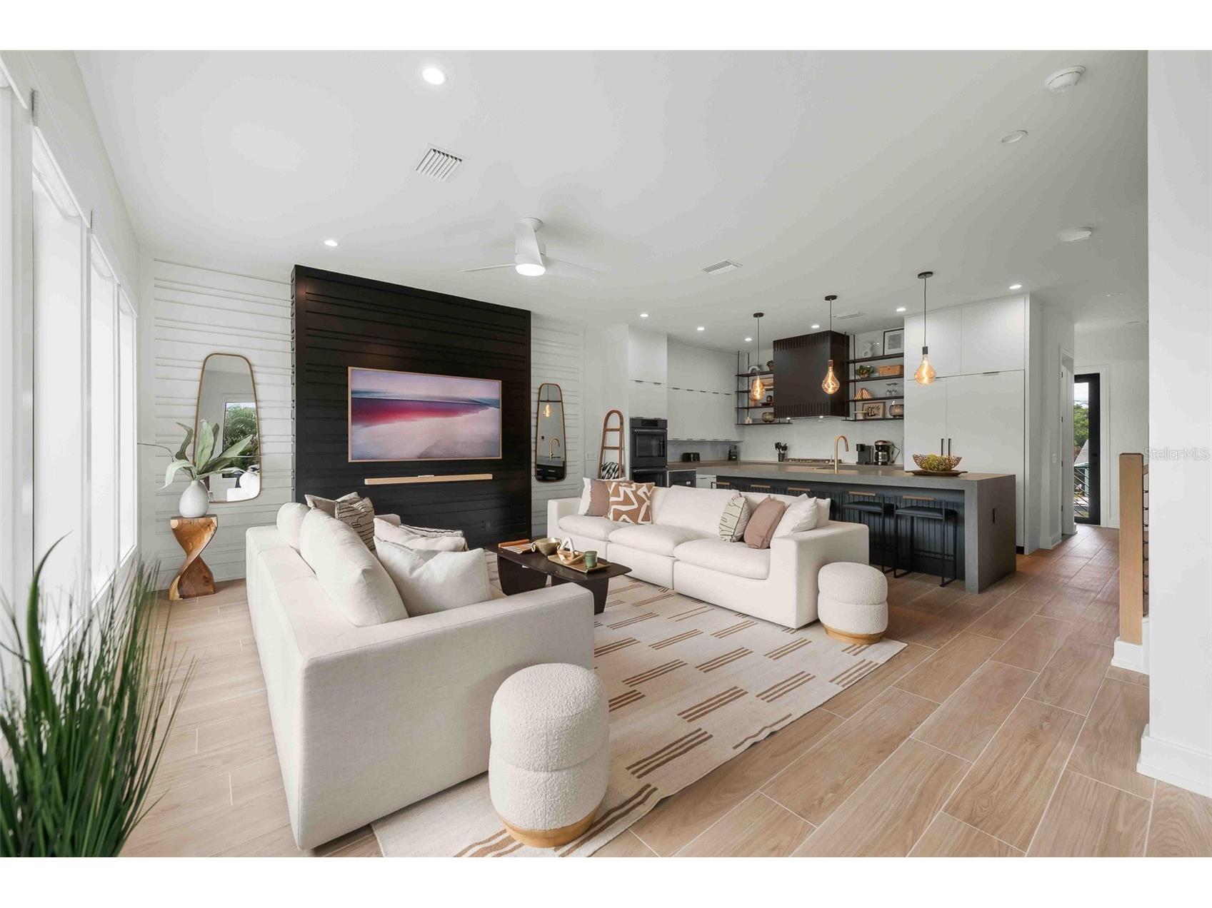 5612 Guava Street Holmes Beach FL 34217 A4676665 image10