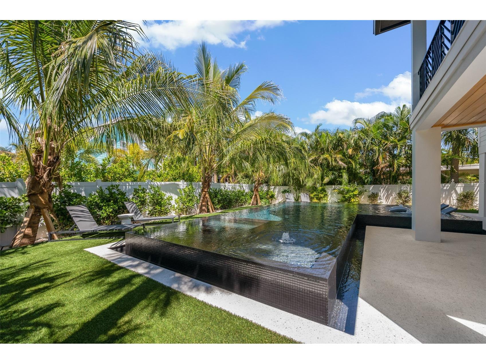 5612 Guava Street Holmes Beach FL 34217 A4676665 image44