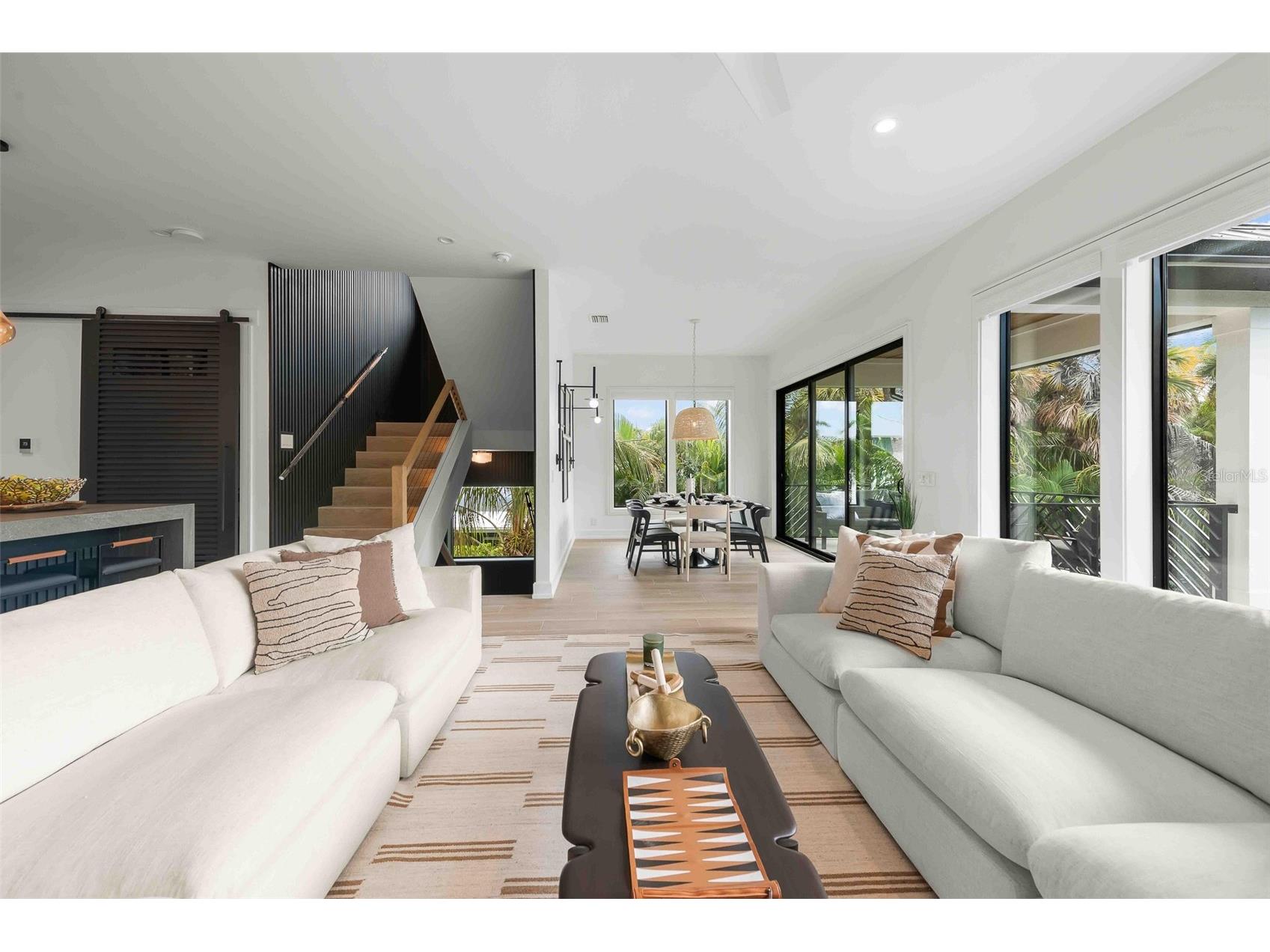 5612 Guava Street Holmes Beach FL 34217 A4676665 image8