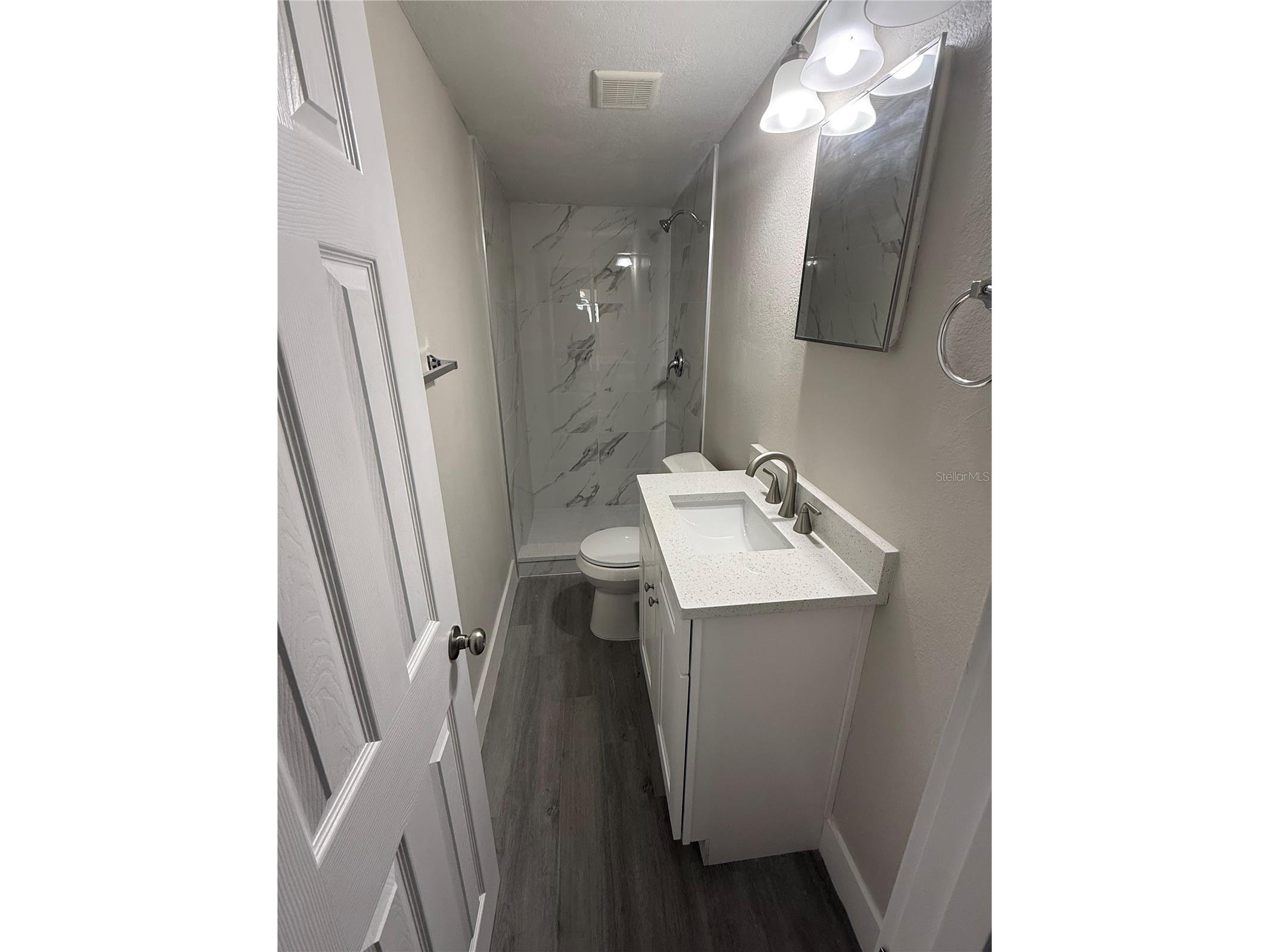 5612 Larimer Drive Tampa FL 33615 A4694790 image4