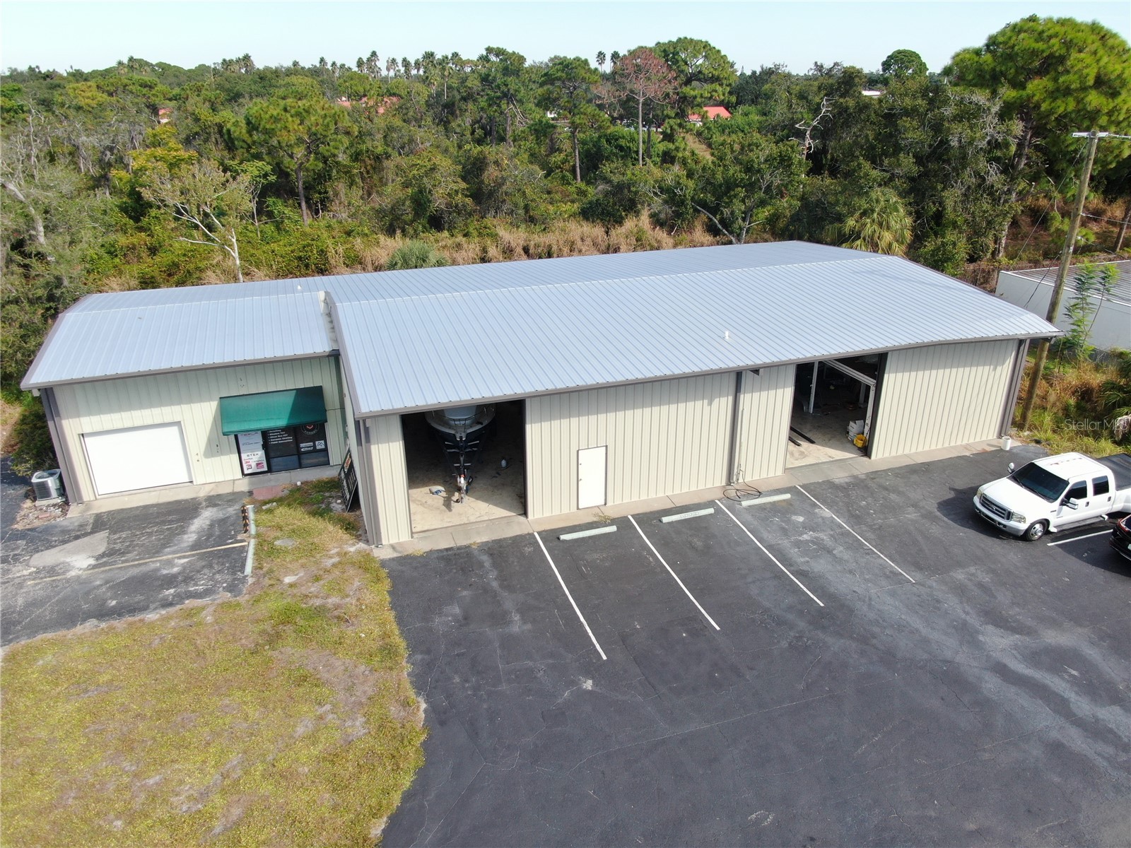 5612 Lawton Drive Sarasota FL 34233 A4671053 image3