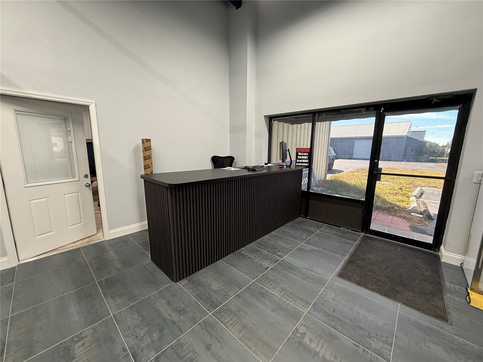 5612 Lawton Drive Sarasota FL 34233 A4671053 image7