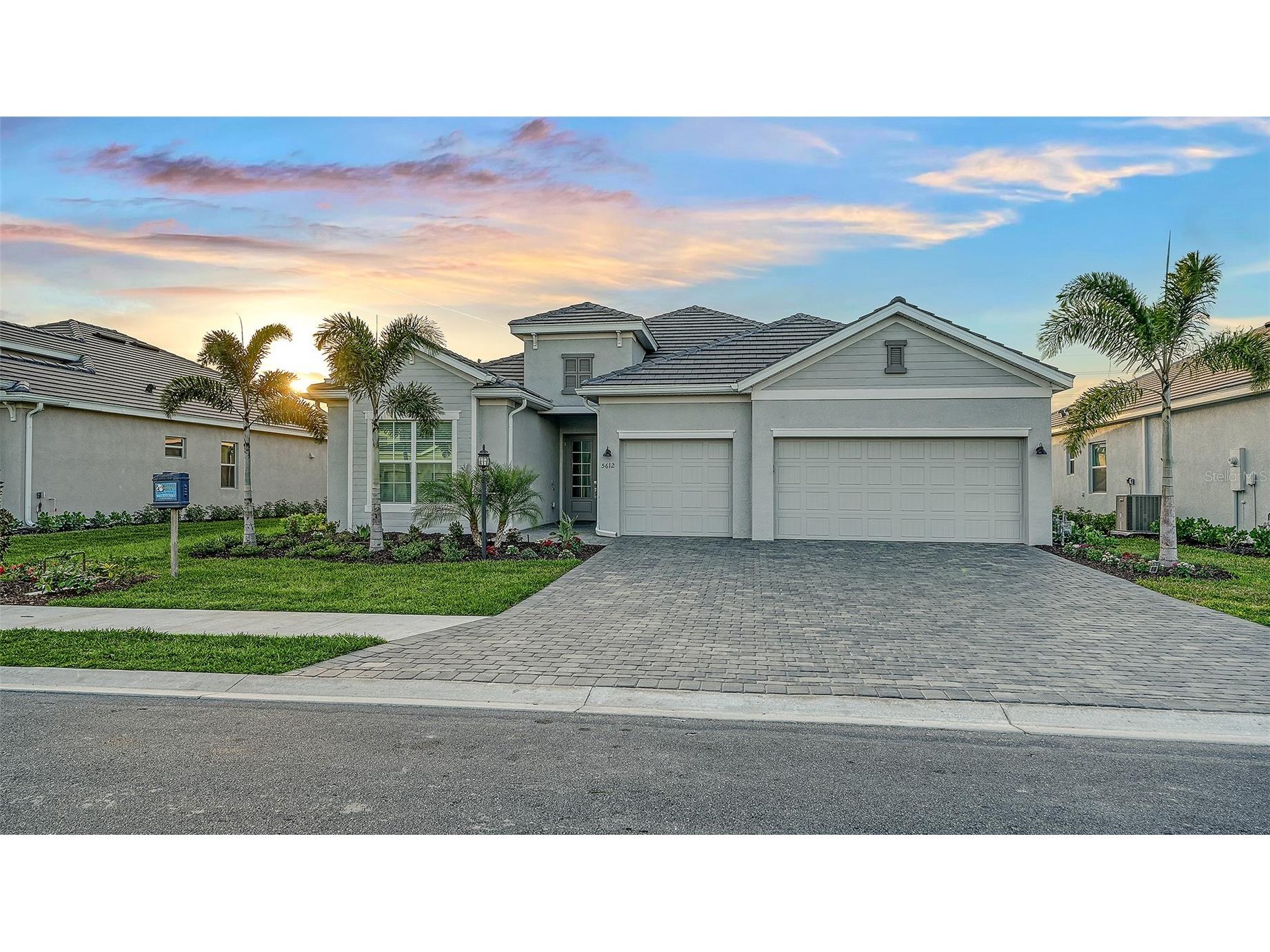 5612 Lightning Whelk Lane Lakewood Ranch FL 34211 A4676286 image1