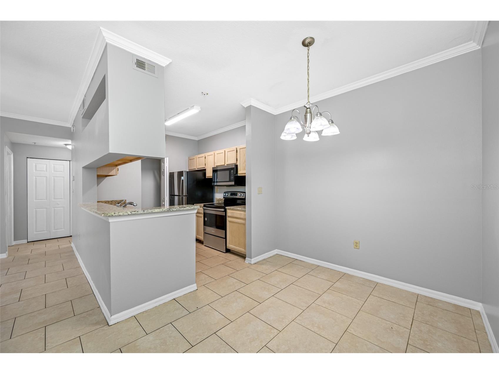 5612 Pinnacle Heights Circle #206 Tampa FL 33624 TB8516976 image5