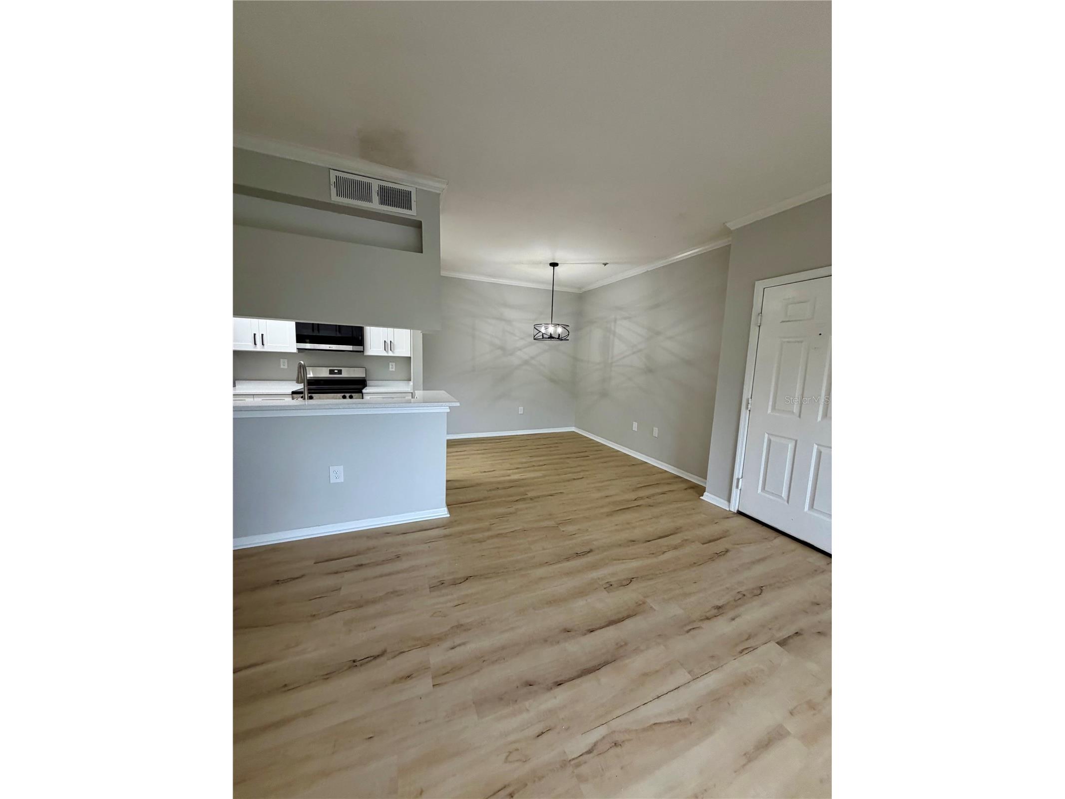 5612 Pinnacle Heights Circle #302 Tampa FL 33624 TB8526781 image5