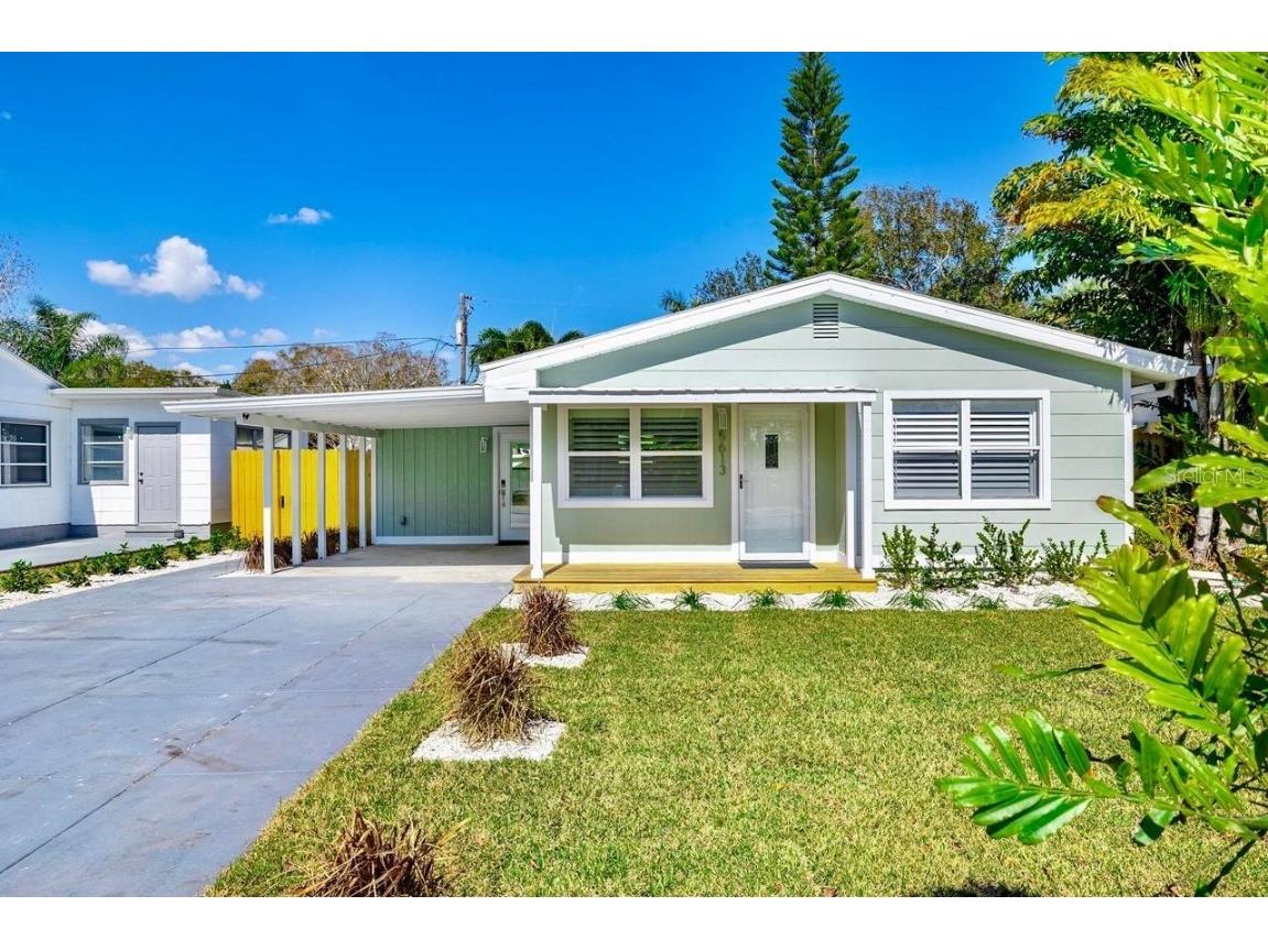 5613 14th Avenue S Gulfport FL 33707 W7875483 image1