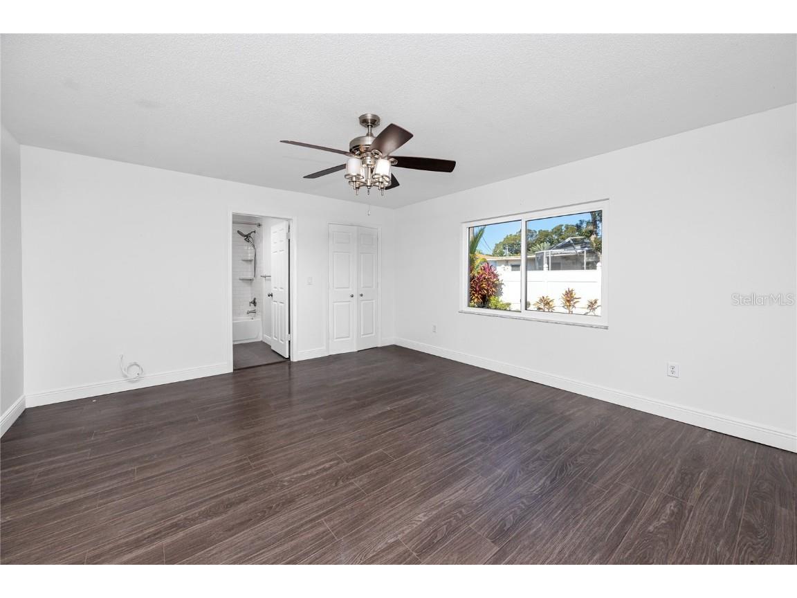 5613 35th Avenue N Saint Petersburg FL 33710 TB8449963 image15