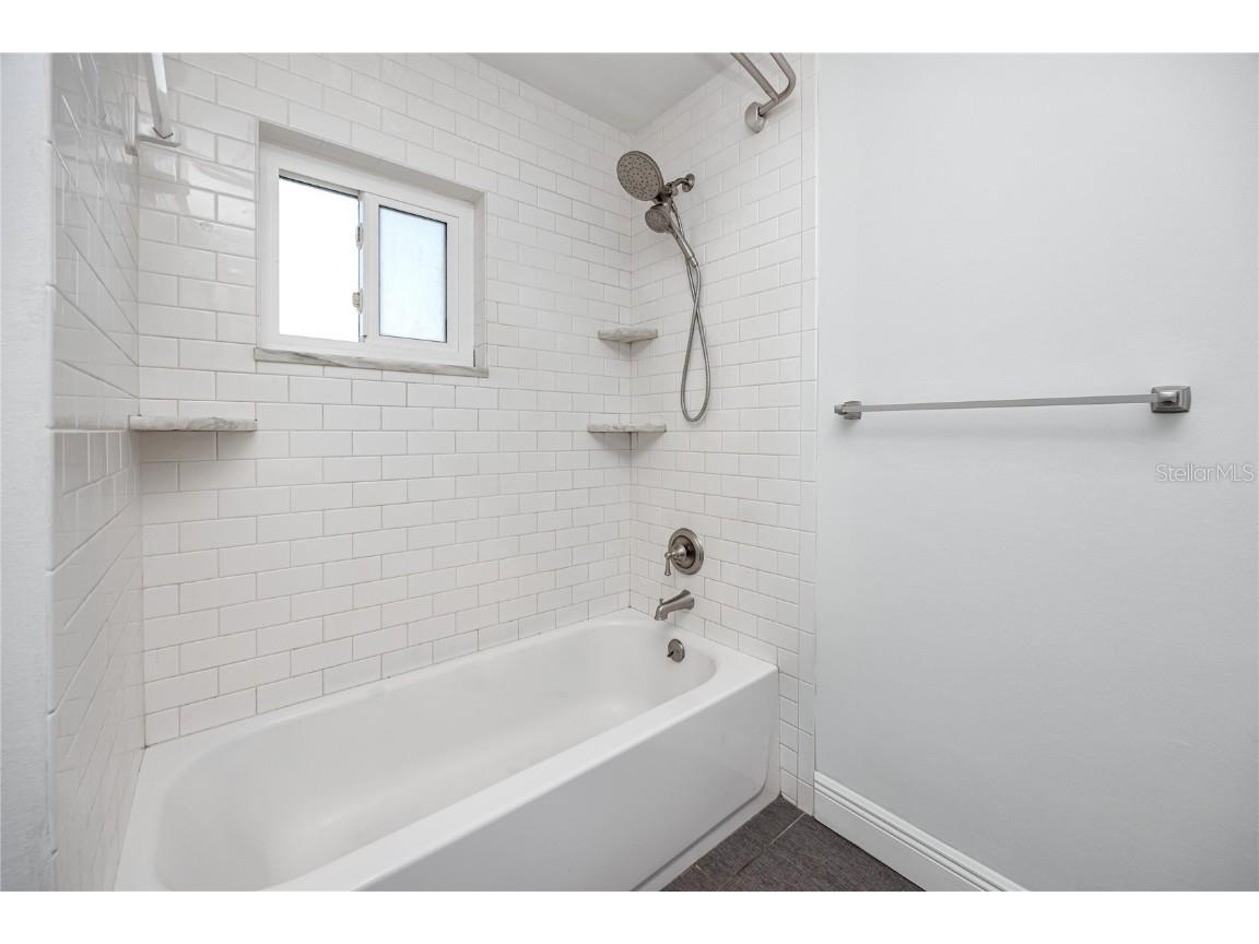 5613 35th Avenue N Saint Petersburg FL 33710 TB8449963 image19