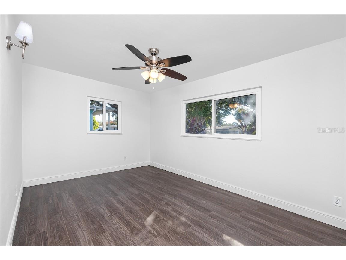 5613 35th Avenue N Saint Petersburg FL 33710 TB8449963 image28