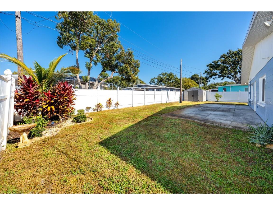 5613 35th Avenue N Saint Petersburg FL 33710 TB8449963 image33