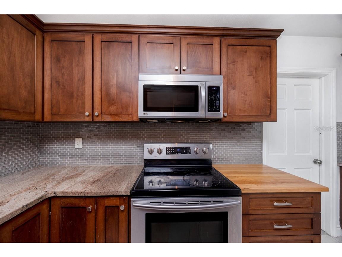 5613 35th Avenue N Saint Petersburg FL 33710 TB8449963 image8